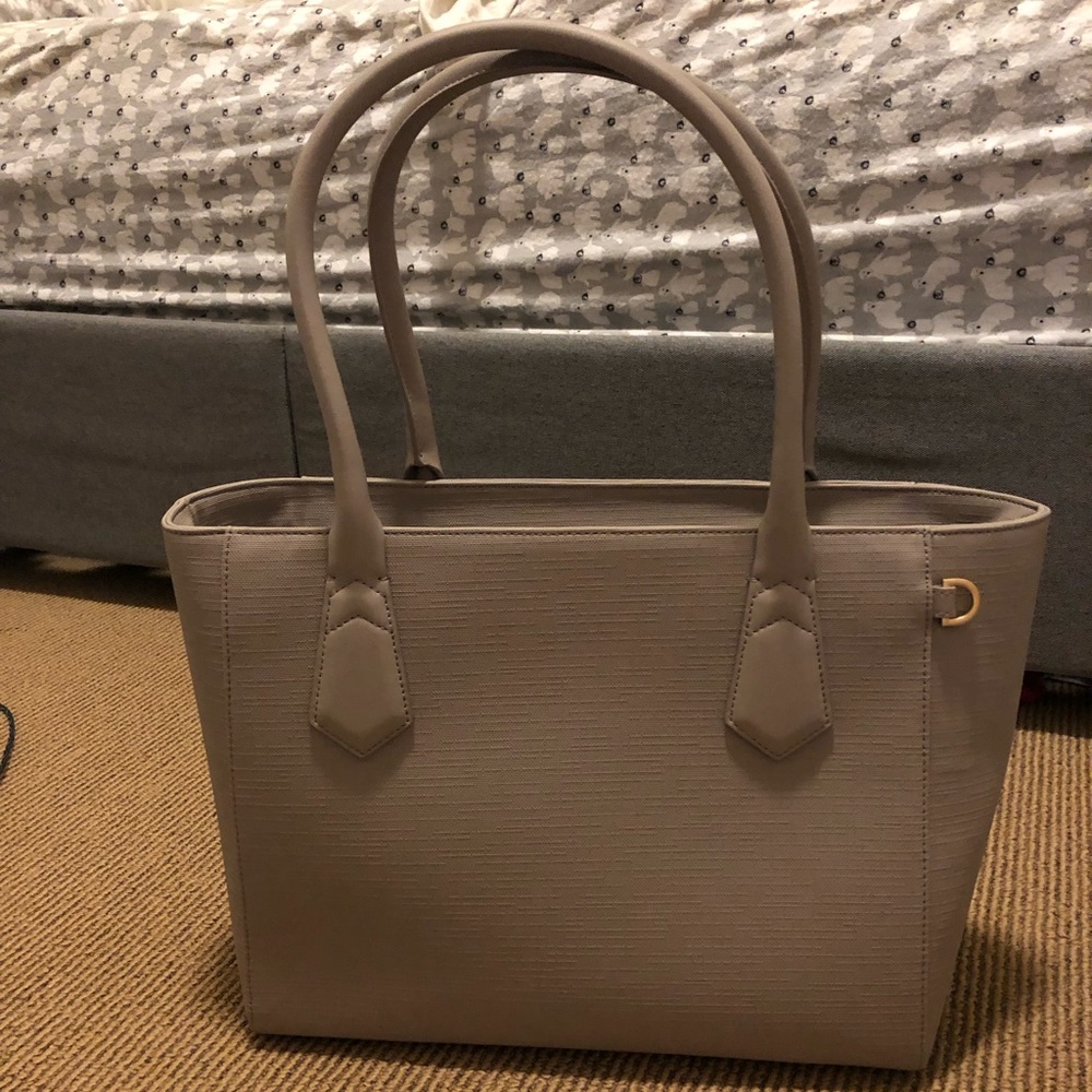 BRAND NEW Dagne Dover Legend Tote in Bleeker Blush